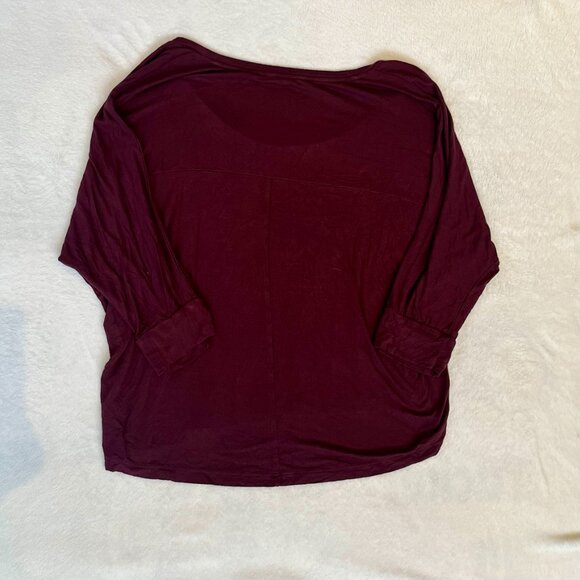 Aeropostale, Burgundy Top, Size M - Picture 4 of 9